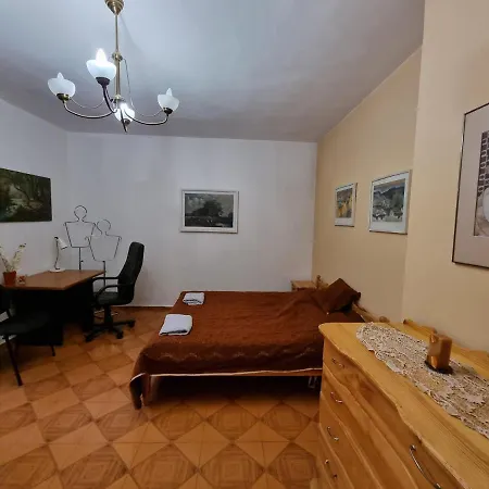 펜션 Tsar Simeon, 2 Bedroom, Living And Fireplace *