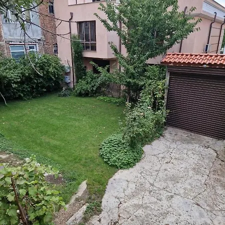 Tsar Simeon, 2 Bedroom, Living And Fireplace