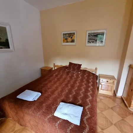 Tsar Simeon, 2 Bedroom, Living And Fireplace