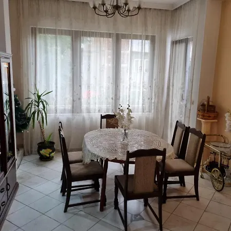 Holiday home Tsar Simeon, 2 Bedroom, Living And Fireplace Sofia